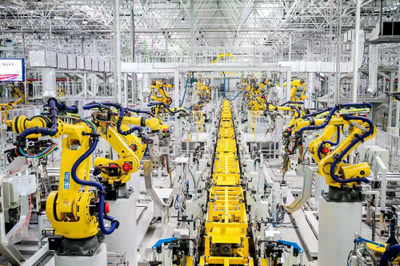 聯(lián)合研發(fā)驅(qū)動(dòng)中國(guó)制造 光束汽車與智能機(jī)器人開啟中外合資新時(shí)代